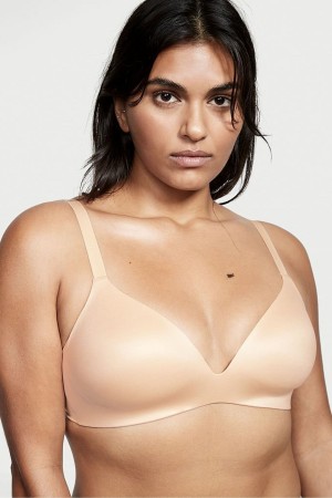 Victoria's Secret Bare Smooth Lightly Fodrade Plunge Non Wired Bra Champagne Nude | 1603TFXGM